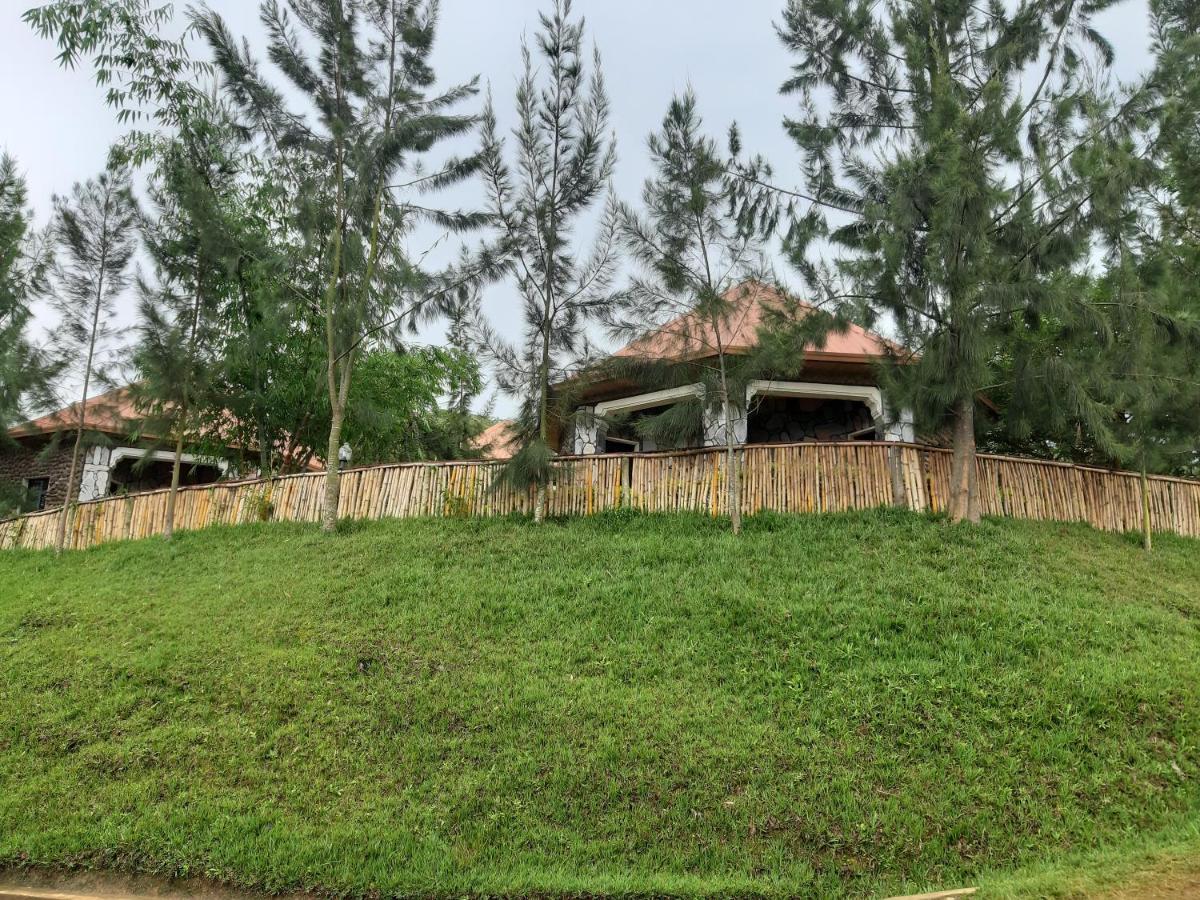 Ruhondo Beach Resort Ruhengeri Exteriör bild